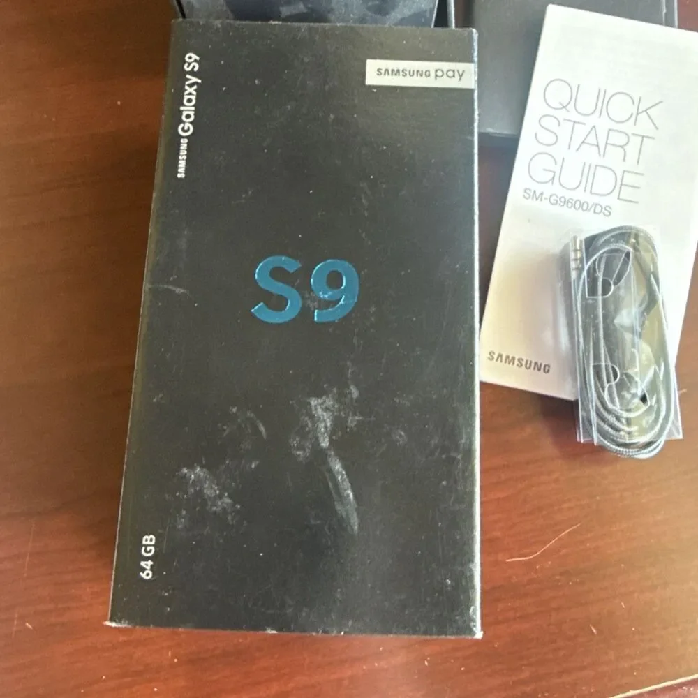 OEM Samsung Galaxy  S9 + plus box  EMPTY with headphones NO PHONE